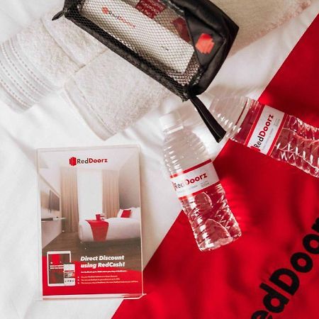Reddoorz Syariah @ Bondowoso City Center Dış mekan fotoğraf