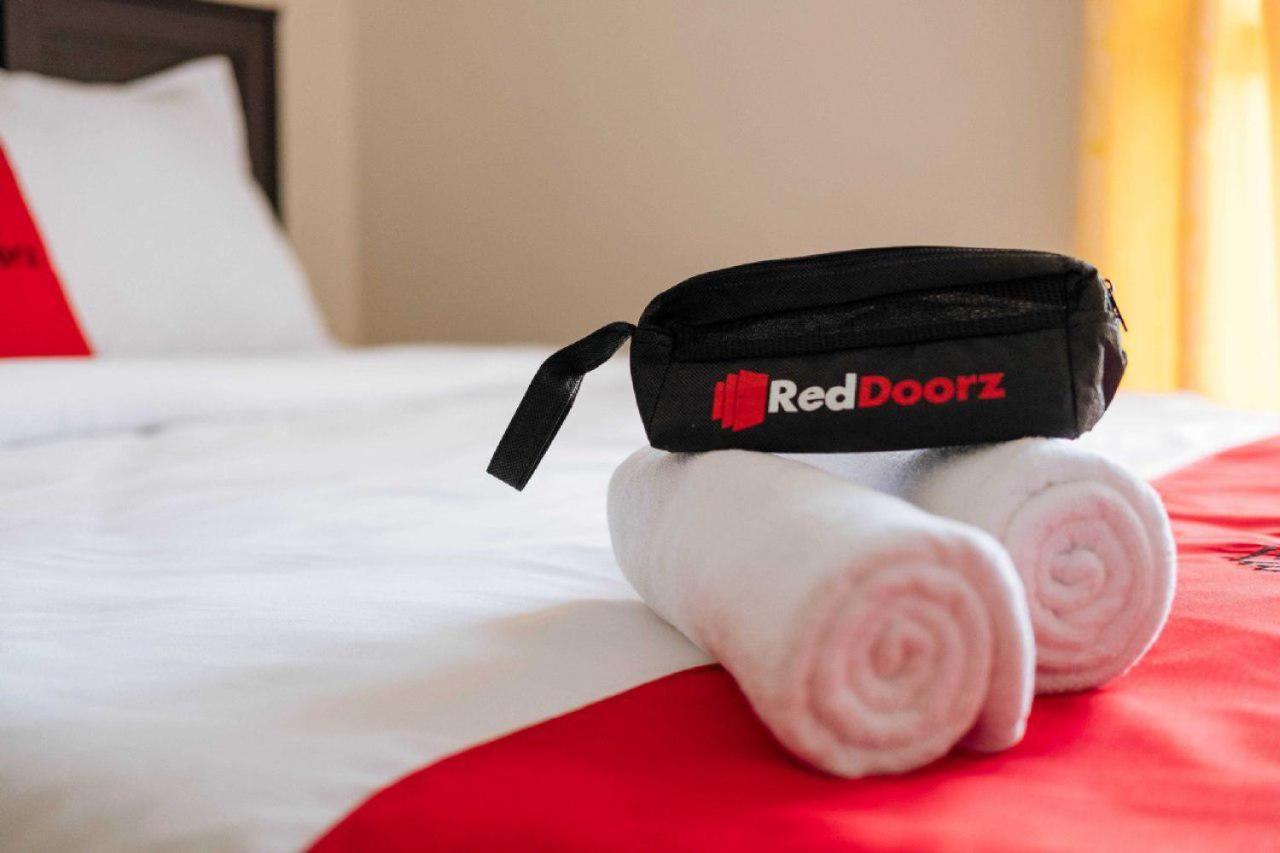 Reddoorz Syariah @ Bondowoso City Center Dış mekan fotoğraf