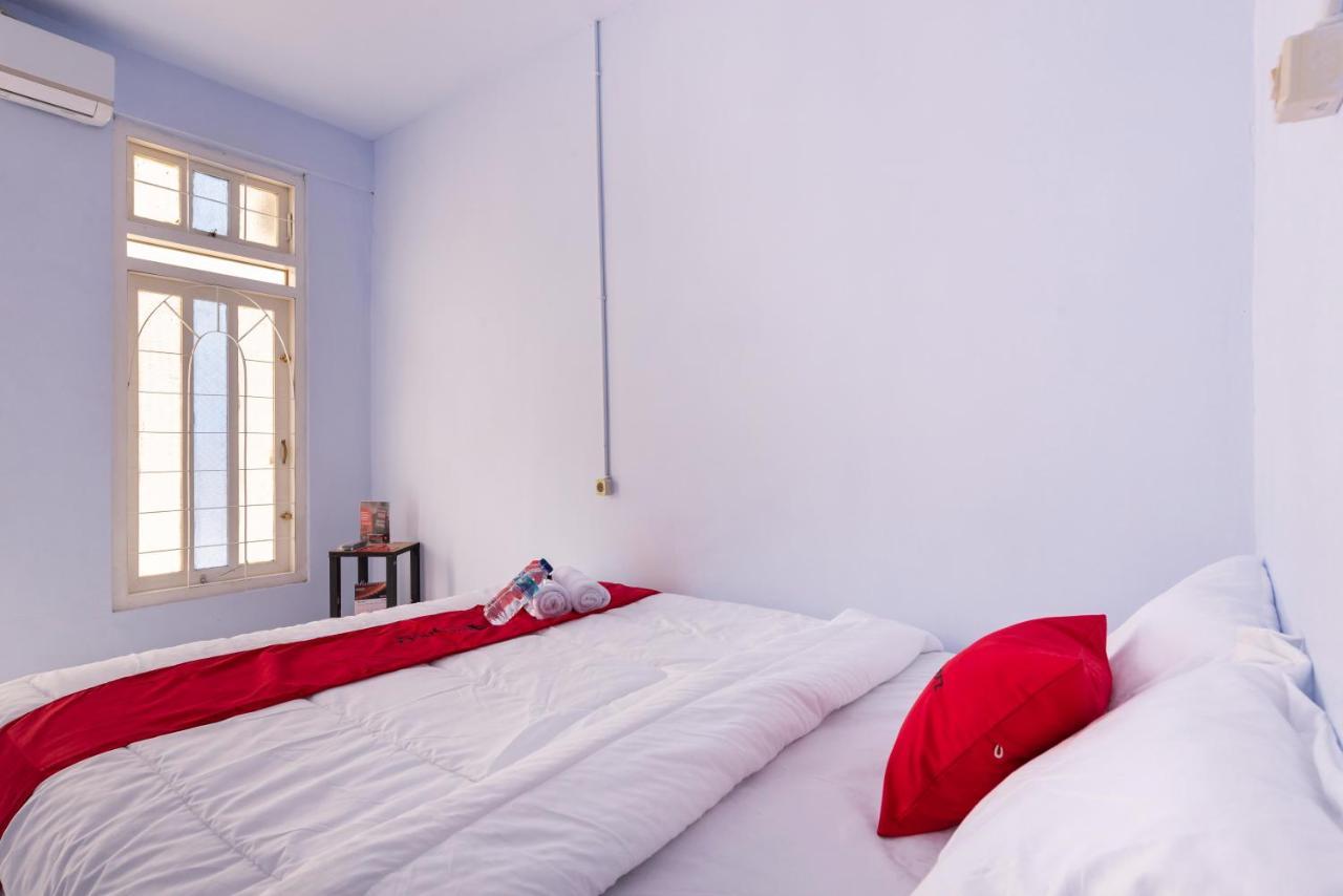 Reddoorz Syariah @ Bondowoso City Center Dış mekan fotoğraf